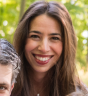 Img: Knopf, Laura